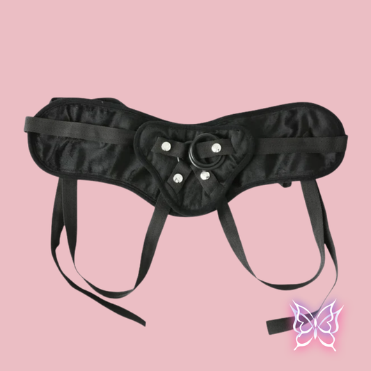 Noire Strap On (Curvy)